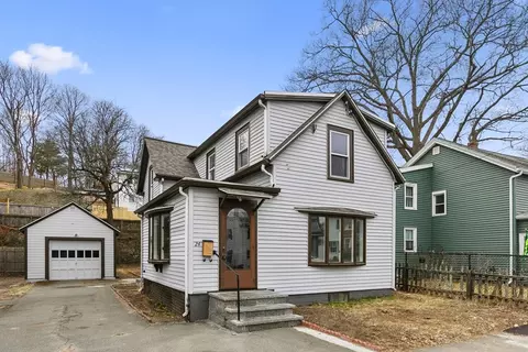 24 Bailey St, Lynn, MA 01904