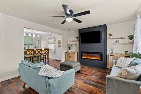 Living - 63 Timrod Dr # -B, Worcester, MA 01603 photo 3 of 4