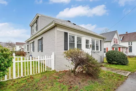 Exterior - 1077 Park St, Palmer, MA 01069 photo 7 of 8