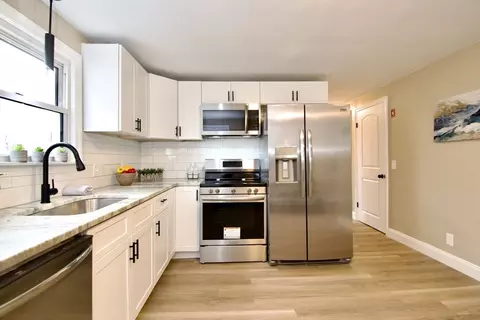 Kitchen - 1295 Bay St, Springfield, MA 01109 photo 3 of 5