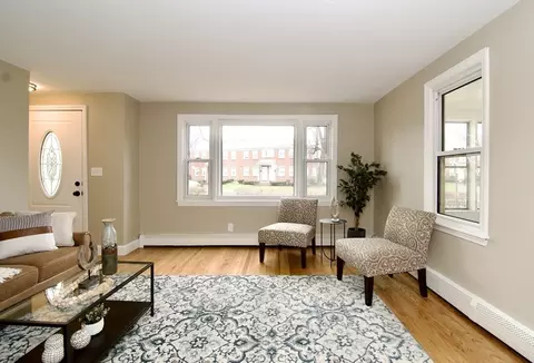Living - 1295 Bay St, Springfield, MA 01109 photo 1 of 6
