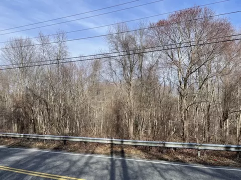 50 Fiskdale Rd, Brookfield, MA 01506