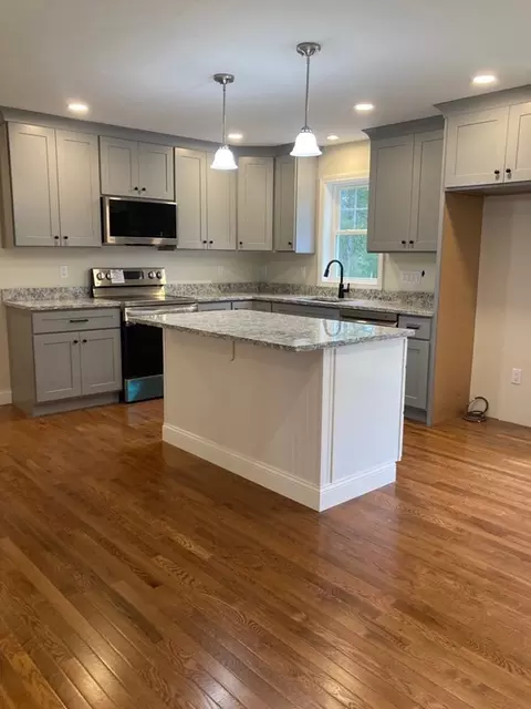 Kitchen - 102 Minot Ave #2, Wareham, MA 02571 photo 1 of 3