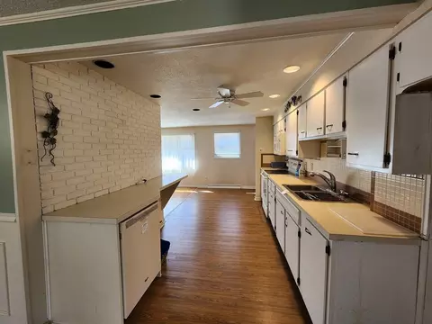 41 Dillon St, Worcester, MA 01604 photo 7