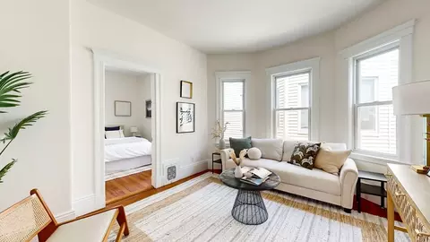 67 Washburn Ave #3, Cambridge, MA 02140