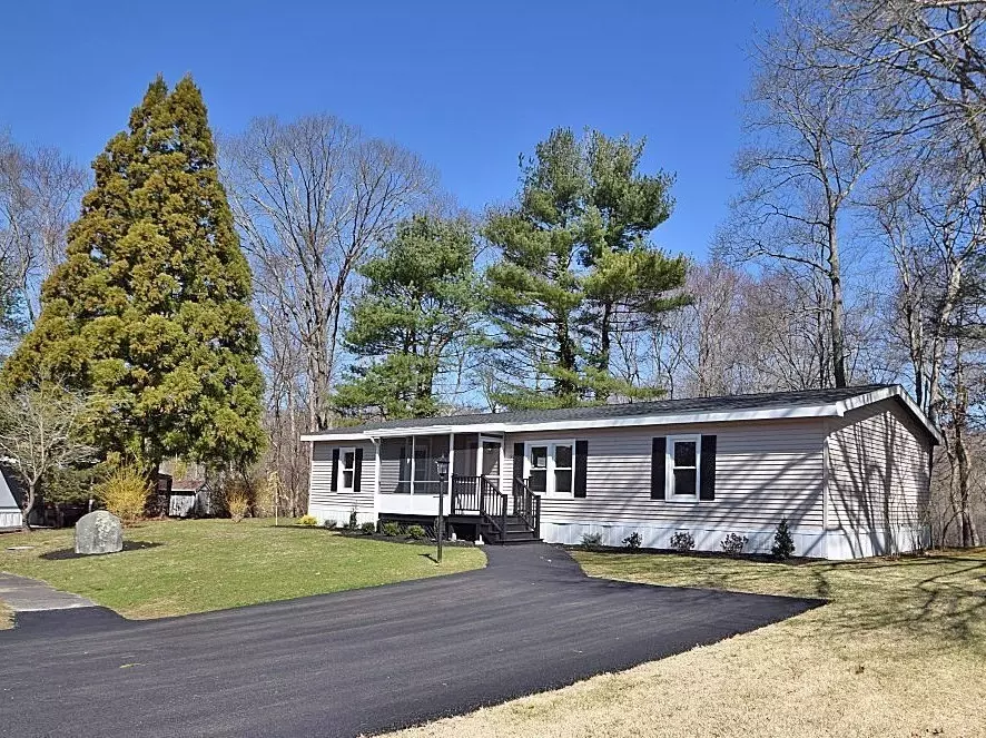 24 Friendship Dr, West Bridgewater, MA 02379 36 Photos Movoto