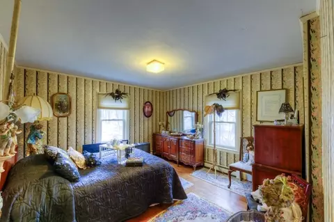 Bedroom - 18 Intervale Rd, Worcester, MA 01602 photo 6 of 9
