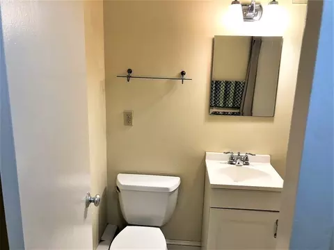 6 Juniper St #4, Brookline, MA 02445 photo 15