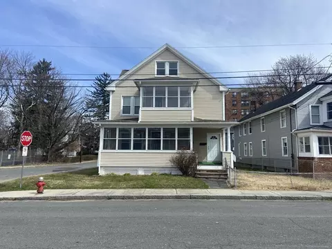 3 Russell Ter # -5, Holyoke, MA 01040