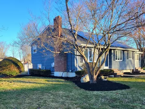 54 College Dr, Brockton, MA 02301