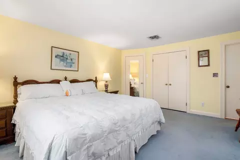 Bedroom - 3 Tower Rd, Lexington, MA 02421 photo 3 of 7