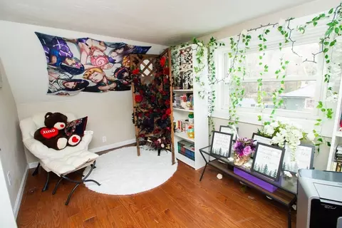 Living - 183 Sutton St, Northbridge, MA 01534 photo 4 of 4