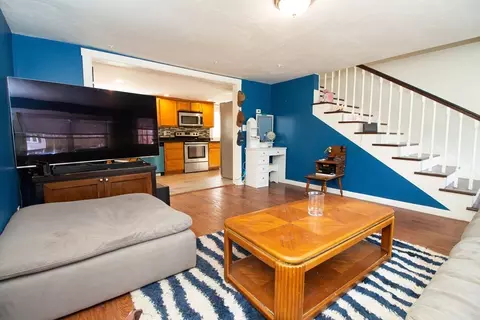 Living - 183 Sutton St, Northbridge, MA 01534 photo 3 of 4