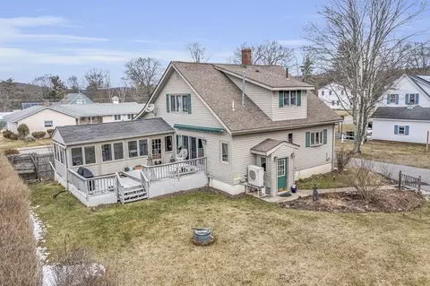 Exterior - 515 Lenox St, Athol, MA 01331 photo 2 of 3