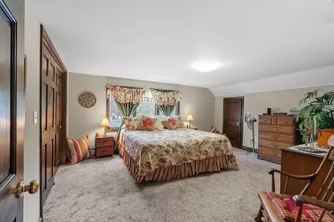 Bedroom - 515 Lenox St, Athol, MA 01331 photo 4 of 5