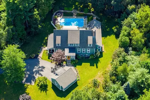 3 Olde Century Farm Rd, West Boylston, MA 01583