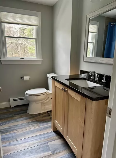 Bath - 61 Forge Ln, Marshfield, MA 02050 photo 4 of 4