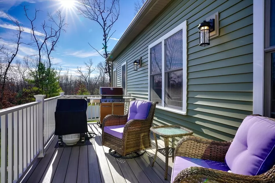 52 Harwood St, Oxford, MA 01540 22 Photos Movoto