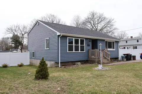 11 Armiston St, Brockton, MA 02301
