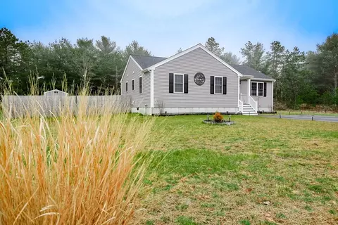 Exterior - 307 Charge Pond Rd, Wareham, MA 02571 photo 2 of 14