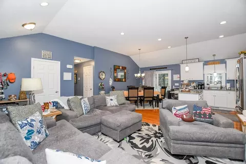 Living - 307 Charge Pond Rd, Wareham, MA 02571 photo 2 of 2