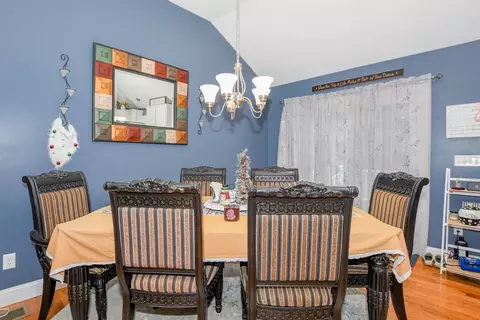 Dining - 307 Charge Pond Rd, Wareham, MA 02571 photo 2 of 3