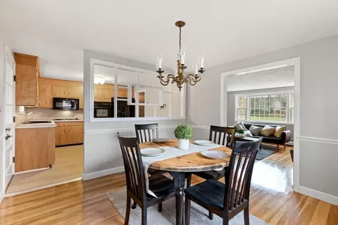 Dining - 16 Gregory Rd, Wakefield, MA 01880 photo 3 of 4