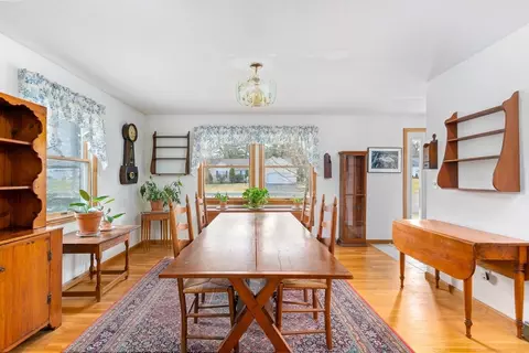 Dining - 14 Laurel Dr, Easthampton, MA 01027 photo 5 of 9