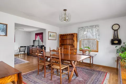 Dining - 14 Laurel Dr, Easthampton, MA 01027 photo 2 of 9