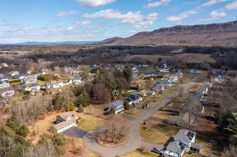 View/Area - 14 Laurel Dr, Easthampton, MA 01027 photo 1 of 2