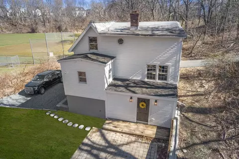 Exterior - 22 Rear Lothrop St, Beverly, MA 01915 photo 3 of 7