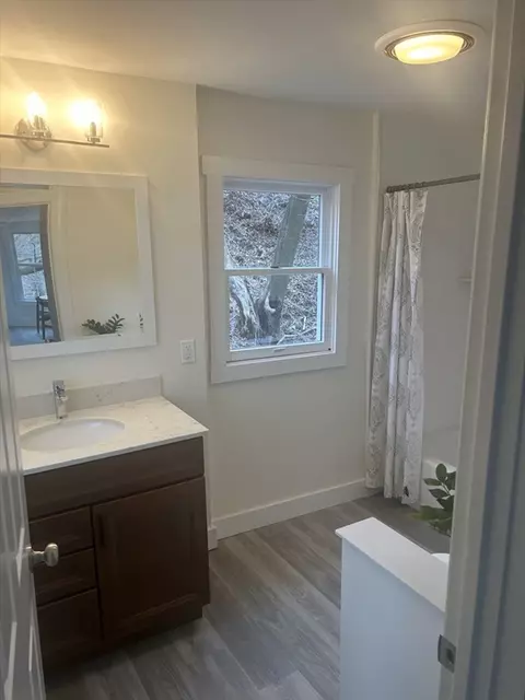 Bath - 22 Rear Lothrop St, Beverly, MA 01915 photo 4 of 5