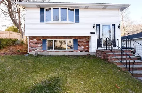 90 Beechwood Rd, Braintree, MA 02184