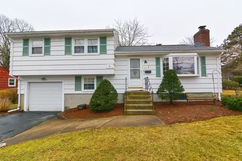 1 Chappellwood Rd, Framingham, MA 01701