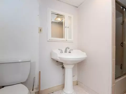 Bath - 55 Baker Rd, Everett, MA 02149 photo 1 of 1
