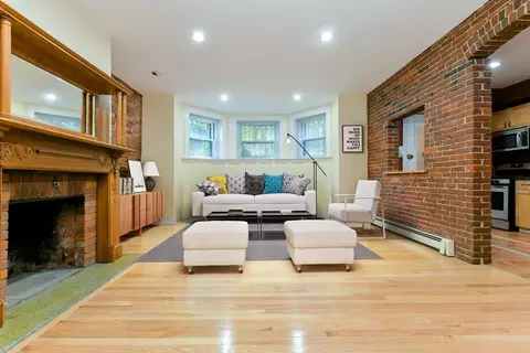 29 Marlborough St #1, Boston, MA 02116