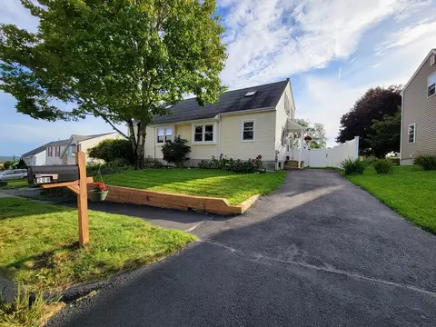 20 B Timrod Dr, Worcester, MA 01603 photo 2