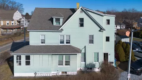700 Franklin St, Worcester, MA 01604 photo 2