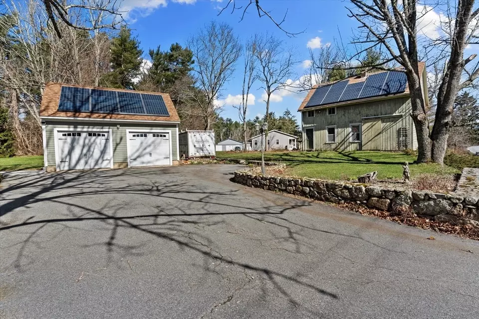 189 Leonard St, MA 02743 42 Photos Movoto