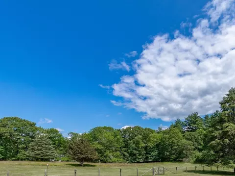 199 Dedham St, Dover, MA 02030 photo 4