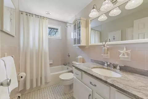 Bath - 4 Coach Ln, Dedham, MA 02026 photo 1 of 2