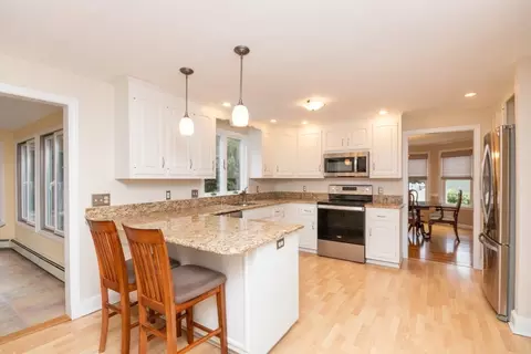 Kitchen - 4 Arrowhead Rd, Walpole, MA 02081 photo 3 of 3
