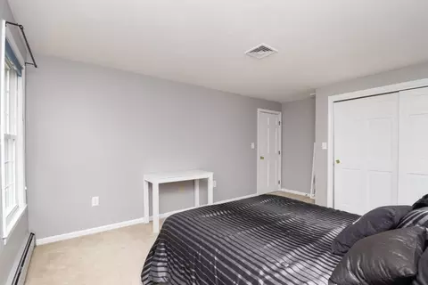 Bedroom - 4 Arrowhead Rd, Walpole, MA 02081 photo 4 of 6