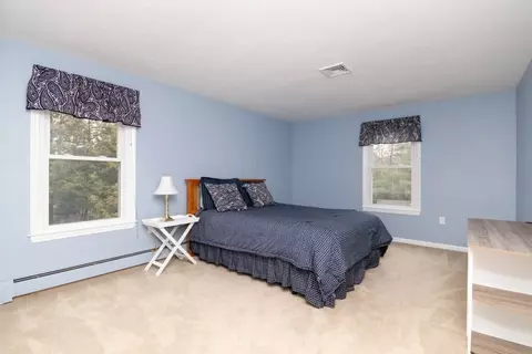 Bedroom - 4 Arrowhead Rd, Walpole, MA 02081 photo 5 of 6