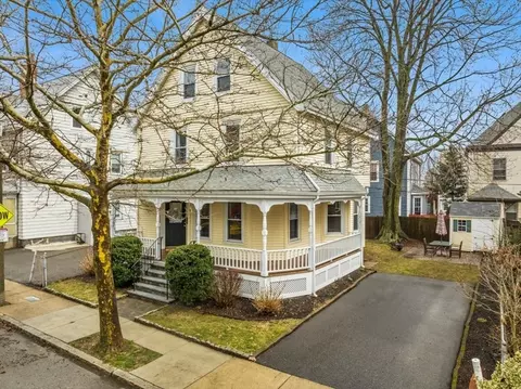 85 Tuttle St, Boston, MA 02125