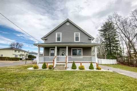 258 Fuller St, Ludlow, MA 01056