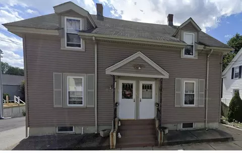 11-13 Garfield Ave, Woburn, MA 01801