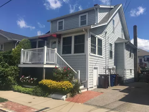 58 Lancaster Ave, Revere, MA 02151