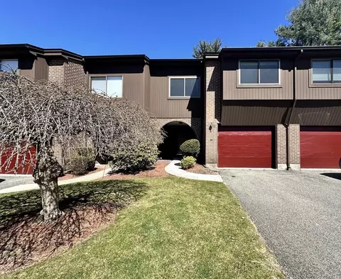 19 Hawthorne Cir #19, Peabody, MA 01960