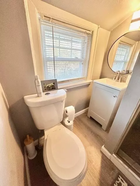 Bath - 241 Montgomery St, Fall River, MA 02720 photo 2 of 4